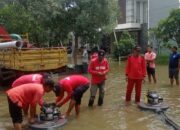 Tangsel Banjir, DSDABMBK Turunkan Pompa Penyedot Air