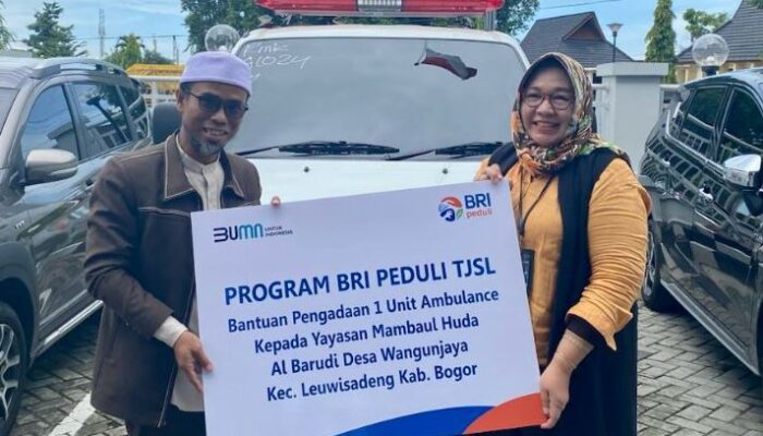 BRI Bogor Dewi Sartika Sumbangkan Ambulance untuk Yayasan Mambaul Huda Al Barudi