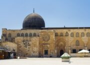 Selama Bulan Ramadhan Netanyahu akan Batasi Umat Muslim ke Masjid Al-Aqsa