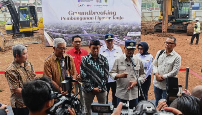 Menhub Budi Karya Sumadi Groundbreaking Flyover dan JPO Tenjo, Solusi Transportasi Terbaru