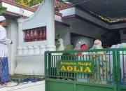 Lebaran Duluan, Jemaah Aolia Gunung Kidul Salat Idul Fitri 5 April