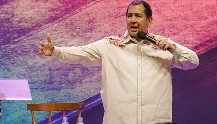 Pendeta Gilbert Mengklarifikasi dan Meminta Maaf Terkait Ceramah Kontroversial