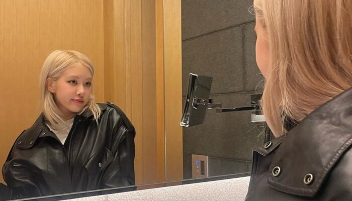 FOTO: Intip Gaya Rose BLACKPINK dengan Penampilan Rambut Pendek, Bikin Pangling