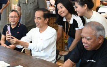 Momen Bersejarah Saat Warga Lombok bertemu dengan Presidennya 07