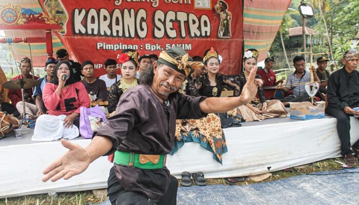 ‘Sedekah Cai’ Tradisi Warga Adat Kampung Janut Bogor Kembali Digelar