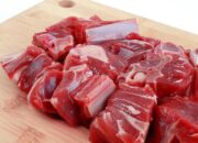 Cara Memasak Daging Kambing Agar Empuk dan Bebas Bau Prengus