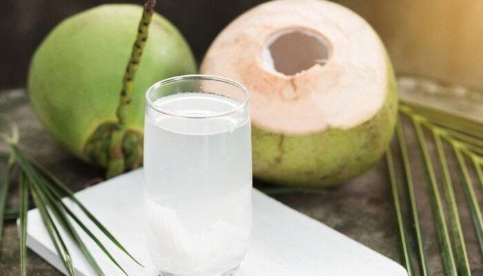 Segudang Manfaat Air Kelapa untuk Tubuh