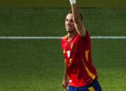Spanyol Menang Telak 3-0 atas Kroasia, Fabian Ruiz MPV