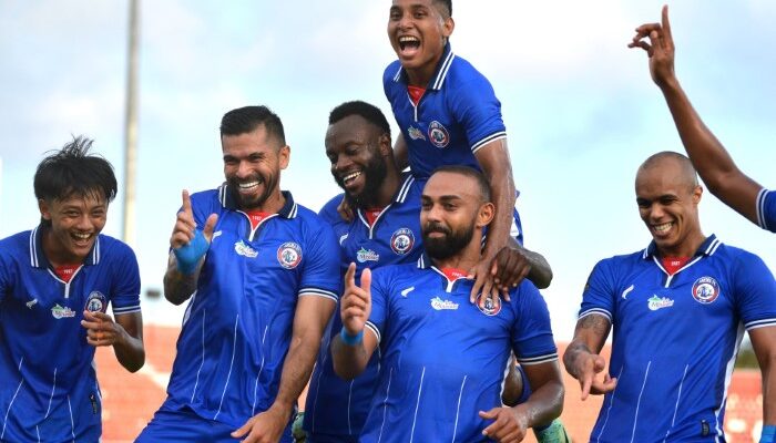 Lolos ke Semifinal Piala Presiden 2024 Arema FC Bantai Madura United 5-0
