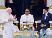 Kunjungan Paus Fransiskus ke Indonesia: Sambutan Hangat Presiden Jokowi dan Pesan Perdamaian