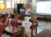 PT JIEP Serahkan 350 Buku dan Perpustakaan ke SDN Rawa Terate 03 Pagi