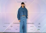 Lucas Eks NCT Kembali Bersinar di Dunia Mode, Tampil Memukau Sebagai Model SOONJEANS