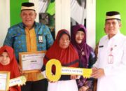 Pj Bupati Tangerang Serahkan Hibah Rumah Layak Huni kepada Warga