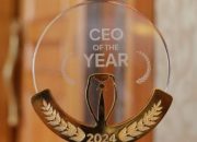 BNI Raih Penghargaan CEO of the Year 2024: Royke Tumilaar CEO of the Year 2024 dan Bankers of the Year 2024 Toto Prasetio