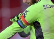 Ban Kapten Pelangi di Premier League Menuai Penolakan