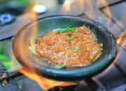 Nikmati Kuliner Pedas dan Seafood Murah di Sambal Bakar dan Seafood Gerobak Om Ben Tangerang