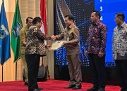 Pemkot Tangsel Raih Penghargaan Badan Publik Informatif 2024, Peringkat Teratas di Banten