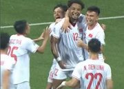 Singapura vs Vietnam: Nguyen Xuan Son Pemain Naturalisasi The Golden Star Warriors Pahlawan di Injury Time Leg I Semifinal Piala AFF 2024