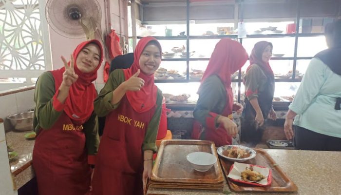Pindang Pegagan Mbok Yah: Kuliner Legendaris Palembang dengan Rasa yang Tak Tertandingi