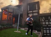 Sejumlah Rumah Selebriti di Los Angles Turut Dilalap ‘Si Jago Merah’