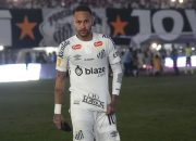 Neymar Cetak Gol Perdana untuk Santos Setelah Kembali ke Brasil