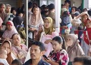 Antusiasme Warga Cisoka Sambut Warteksi Gemilang: Beli Bahan Pokok Murah Jelang Idul Fitri