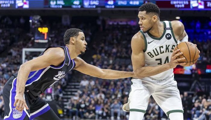 Giannis Antetokounmpo Pimpin Milwaukee Bucks Kalahkan Sacramento Kings 114-108