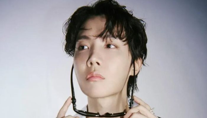 J-Hope BTS Mendominasi Tangga Lagu iTunes Dunia dengan “MONA LISA”