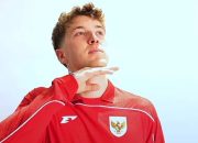 Makna Selebrasi Gol Ole Romeny: Dedikasi untuk Indonesia dan Pesan Semangat