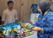 Wabup Intan Nurul Hikmah Resmikan Bazar Ramadan untuk Dukung Produk Lokal dan UMKM