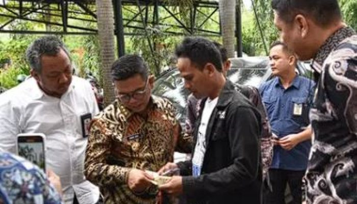 Banten Hapus BBN II! Balik Nama Kendaraan Sekarang Bebas Biaya!