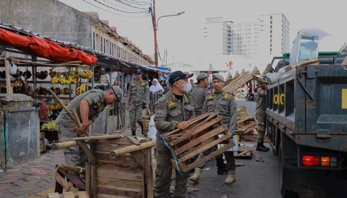 PKL Pasar Ciputat Ditertibkan, Pemkot Tangsel Siapkan Lokasi Baru Gratis