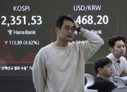 Pasar Global Anjlok Akibat Kebijakan Tarif Trump: Apa Dampaknya?