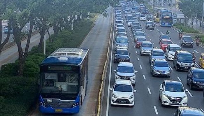 Pramono Anung, Rano Karno dan Andra Soni Resmikan Rute Baru TransJabodetabek S61 Blok M–Alam Sutera Rp 3500