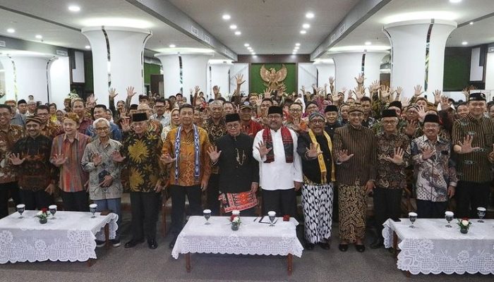 Pramono Anung, Rano Karno, dan Wiranto Hadiri Halal Bihalal PRJT di Balai Kota