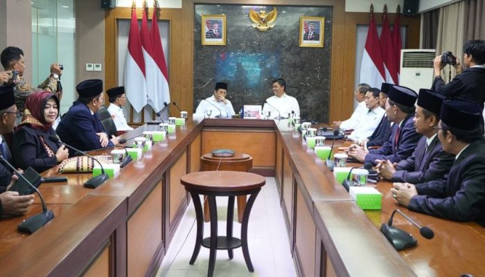 11 PTKIN Resmi Naik Kelas! IAIN Jadi UIN, Siap Saingi Kampus Umum?