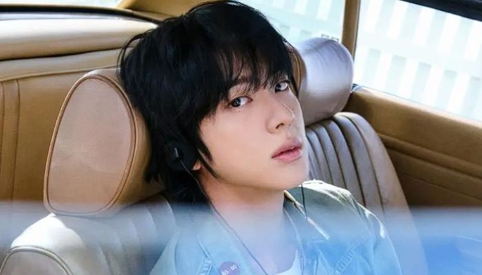 Jin BTS Meledak di Billboard! “Echo” Tembus Top 3, Rekor Solois K-Pop Pecah Lagi