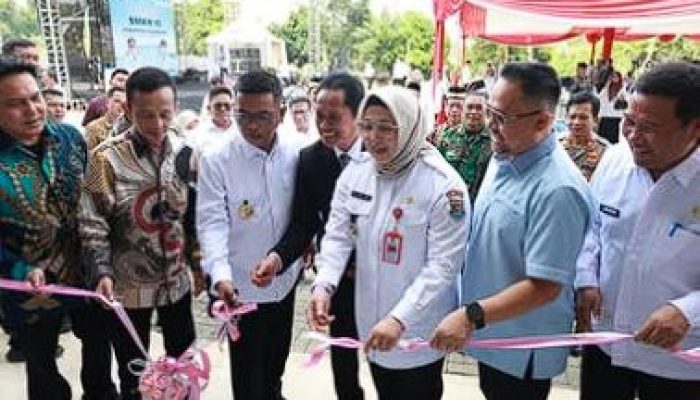 Resmi Dibuka Gubernur Banten Andra Soni dan Wabup Intan!, SMKN 15 Tangerang Jadi Harapan Baru Pendidikan Kejuruan Banten
