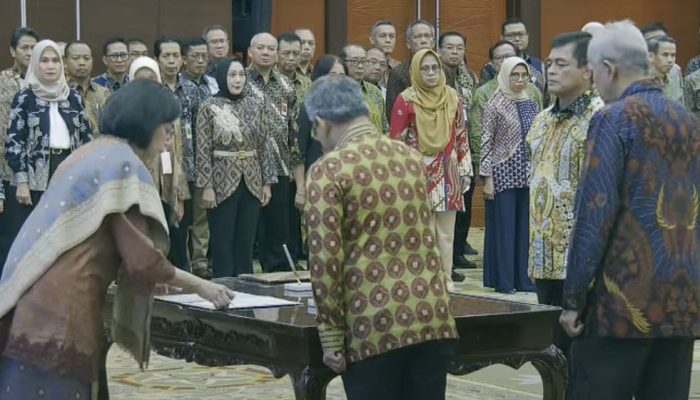 Sri Mulyani Lantik 22 Pejabat Eselon I Kemenkeu, Struktur Baru Dibentuk!