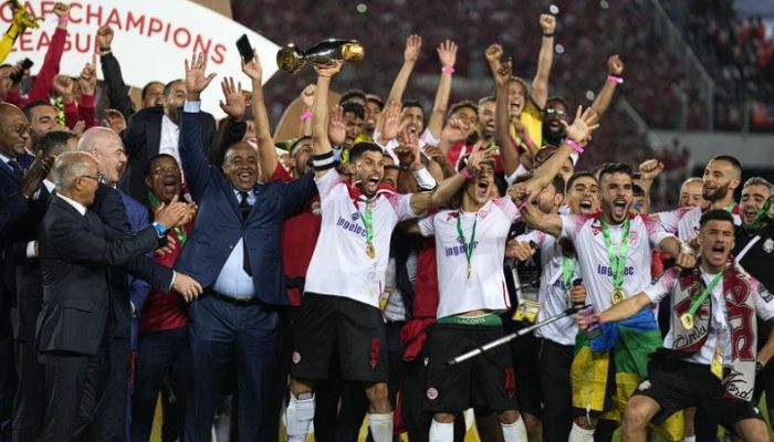 Wydad Ditinggal Pelatih Jelang Hadapi Manchester City di Piala Dunia Antarklub!