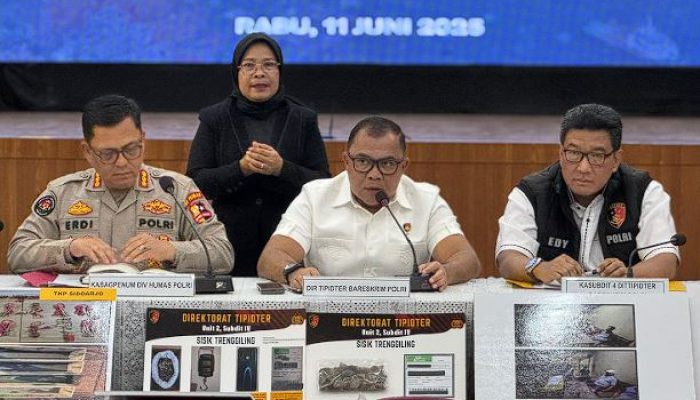 Digerebek! Gudang Ilegal di Sidoarjo Sulap Gas 3 Kg Jadi 12 Kg demi Untung Besar