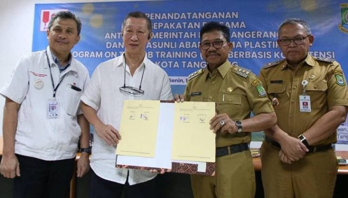 Gampang Kerja: Jurus Jitu Tangerang Cetak Tenaga Kerja Siap Pakai!