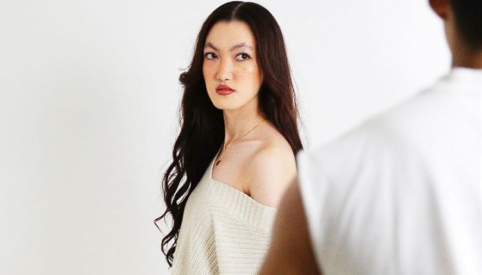 Meha Bikin Baper Lewat Lagu Retro ‘Ada Rasa’: Tentang Ghosting dan Cinta yang Belum Usai!