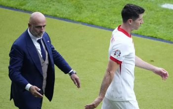 Penyebab Lewandowski Boikot Timnas Polandia