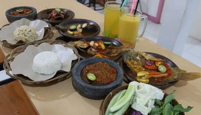 Sambel Bar-Bar Bikin Nagih! Dapur Sambel Seruit Hadir di Tangerang