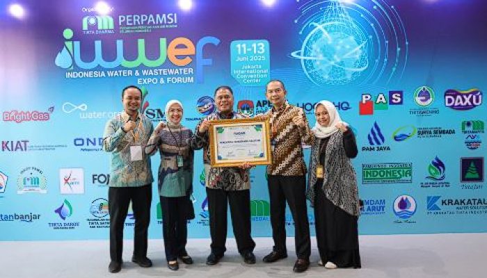 Tangsel Raih Penghargaan Nasional! Benyamin Davnie Diakui atas Terobosan Air Bersih