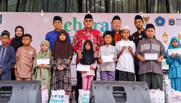 100 Warga Hapus Tato, 1.200 Anak Yatim Terima Santunan di Lebaran Yatim Jakarta Pusat!