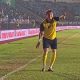 Dibantai 4-0! Arema Tumbang, Ole Romeny Cedera, Wasit Disorot di Laga Panas vs Oxford