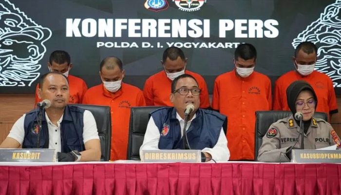 Digerebek! Markas Judi Online di Bantul Terbongkar, 5 Pelaku Ditangkap Polda DIY