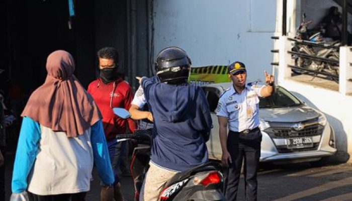 Dishub Tangsel Uji Coba Sistem Satu Arah Di Pasar Ciputat